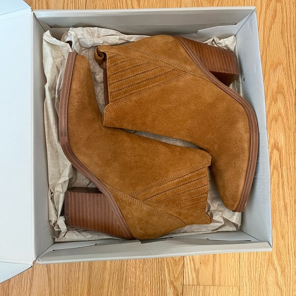 Marc Fisher Gadri Ankle Boot in Natural - Picture 5 of 10